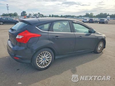 Trzecie zdjęcie samochodu z tyłu: 2012 FORD FOCUS SEL VIN:1FAHP3M26CL281838 - miniatura