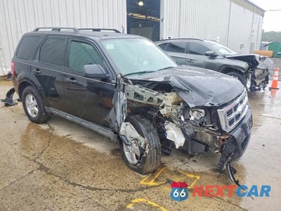Czwarte zdjęcie samochodu z boku: 2009 FORD ESCAPE XLT VIN:1FMCU03729KD03921 - miniatura