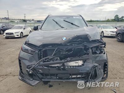 Piąte zdjęcie samochodu w środku: 2026 BMW X5 M VIN:5UX23EU02T9107654 - miniatura