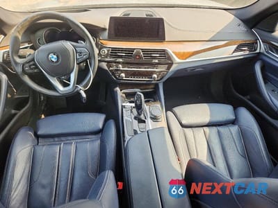 Zdjęcie 8 z 12 samochodu: 2017 BMW 5ER XI VIN:WBAJA7C35HG905074 - miniatura