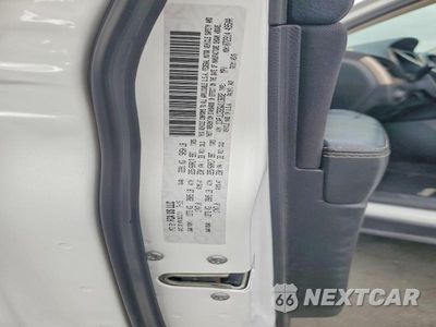 Zdjęcie 13 z 13 samochodu: 2016 JEEP CHEROKEE LATITUDE VIN:1C4PJLCB2GW113692 - miniatura