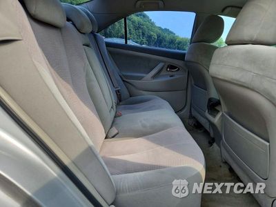 Zdjęcie 10 z 12 samochodu: 2010 TOYOTA CAMRY LE VIN:4T1BF3EK8AU011837 - miniatura