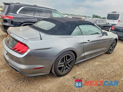 Trzecie zdjęcie samochodu z tyłu: 2020 FORD MUSTANG VIN:1FATP8UH7L5113562 - miniatura
