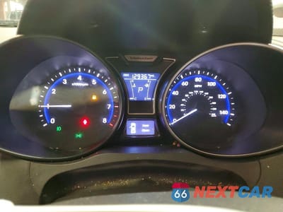 Zdjęcie 9 z 13 samochodu: 2013 HYUNDAI VELOSTER TURBO VIN:KMHTC6AE2DU166970 - miniatura