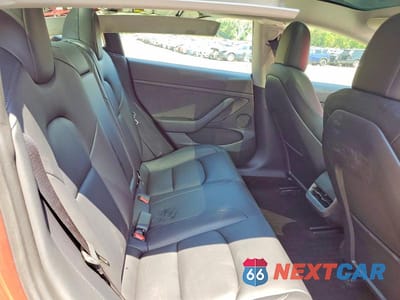 Zdjęcie 10 z 12 samochodu: 2023 TESLA MODEL 3 VIN:5YJ3E1EAXPF483935 - miniatura