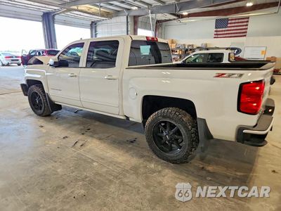Drugie zdjęcie samochodu z przodu: 2017 CHEVROLET SILVERADO K1500 LT VIN:3GCUKREC8HG216012 - miniatura
