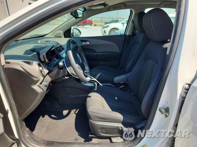 Zdjęcie 7 z 13 samochodu: 2012 CHEVROLET SONIC LT VIN:1G1JC5SH6C4218834 - miniatura