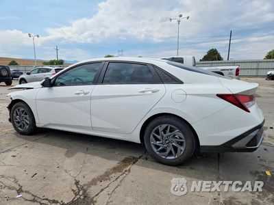 Drugie zdjęcie samochodu z przodu: 2024 HYUNDAI ELANTRA SEL VIN:KMHLM4DG4RU840641 - miniatura