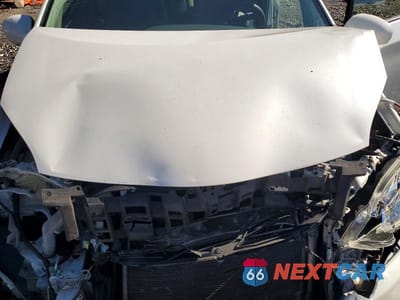 Zdjęcie 11 z 12 samochodu: 2011 TOYOTA PRIUS TWO VIN:JTDKN3DU4B5333378 - miniatura