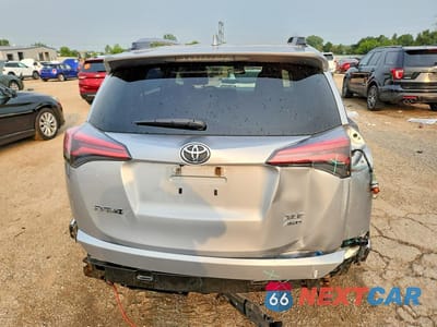 Zdjęcie 6 z 13 samochodu: 2018 TOYOTA RAV4 XLE VIN:2T3RFREV5JW839136 - miniatura