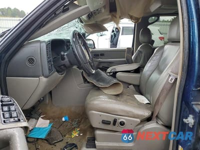 Zdjęcie 7 z 14 samochodu: 2005 CHEVROLET SUBURBAN K1500 VIN:3GNFK16ZX5G177925 - miniatura