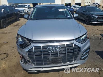 Piąte zdjęcie samochodu w środku: 2021 AUDI Q5 PREMIUM PLUS VIN:WA1BAAFY4M2002685 - miniatura