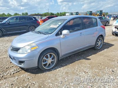2012 NISSAN VERSA 1.8 S 3N1BC1CP6CK225876 - główne zdjęcie licytacji z USA - miniatura