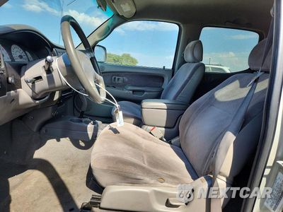 Zdjęcie 7 z 12 samochodu: 2002 TOYOTA TACOMA DOUBLE CAB PRERUNNER VIN:5TEGN92N72Z107238 - miniatura