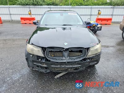 Piąte zdjęcie samochodu w środku: 2011 BMW 328 XI SULEV VIN:WBAPK5C55BA995432 - miniatura