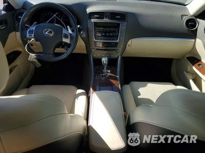 Zdjęcie 8 z 12 samochodu: 2012 LEXUS IS 250 BASE VIN:JTHBF5C22C5173963 - miniatura