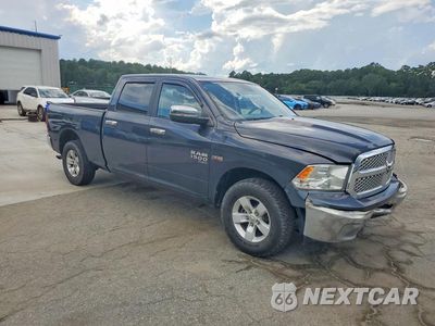 Czwarte zdjęcie samochodu z boku: 2019 RAM 1500 CLASSIC SLT VIN:1C6RR6TT6KS656563 - miniatura