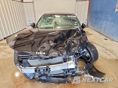 Piąte zdjęcie samochodu w środku: 2026 KIA K5 GT LINE VIN:KNAG64J70T5400967 - miniatura