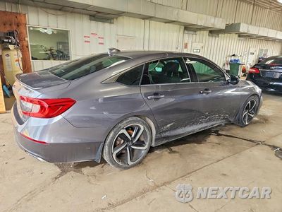 Trzecie zdjęcie samochodu z tyłu: 2018 HONDA ACCORD SPORT VIN:1HGCV1F38JA200918 - miniatura