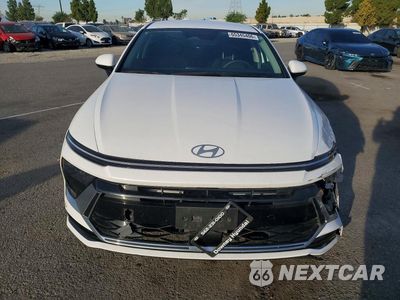 Piąte zdjęcie samochodu w środku: 2024 HYUNDAI SONATA SEL VIN:KMHL64JA3RA420185 - miniatura