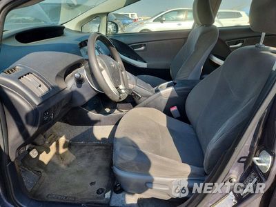 Zdjęcie 7 z 12 samochodu: 2012 TOYOTA PRIUS TWO VIN:JTDKN3DU2C1601109 - miniatura