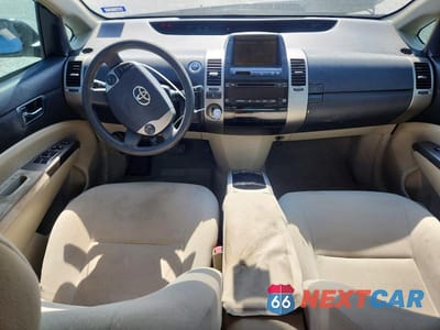 Zdjęcie 8 z 12 samochodu: 2006 TOYOTA PRIUS BASE VIN:JTDKB20U767067440 - miniatura