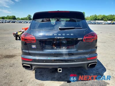 Zdjęcie 6 z 13 samochodu: 2018 PORSCHE CAYENNE VIN:WP1AA2A21JKA06701 - miniatura