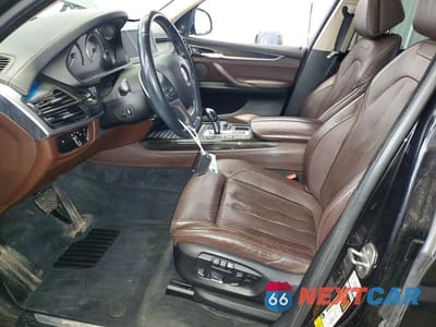 Zdjęcie 7 z 13 samochodu: 2015 BMW X5 XDRIVE35I VIN:5UXKR0C55F0P12467 - miniatura