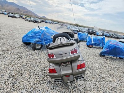 Czwarte zdjęcie samochodu z boku: 2006 HONDA GL1800 VIN:1HFSC47M76A513626 - miniatura