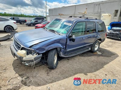 2000 FORD EXPLORER XLT 1FMZU83P4YZC12132 - główne zdjęcie licytacji z USA - miniatura