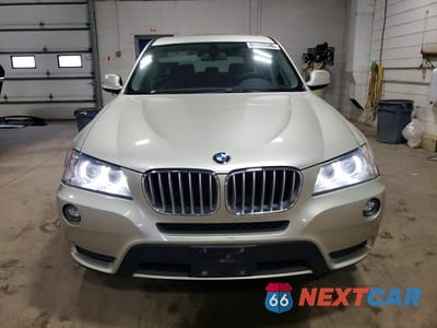 Piąte zdjęcie samochodu w środku: 2011 BMW X3 XDRIVE28I VIN:5UXWX5C59BL708841 - miniatura
