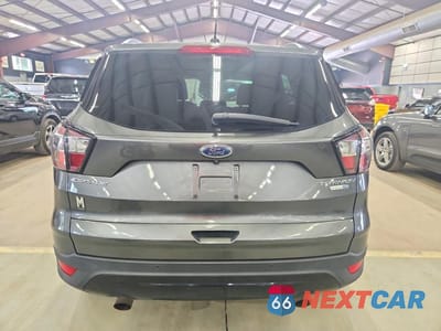 Zdjęcie 6 z 13 samochodu: 2017 FORD ESCAPE TITANIUM VIN:1FMCU9JD7HUE81744 - miniatura
