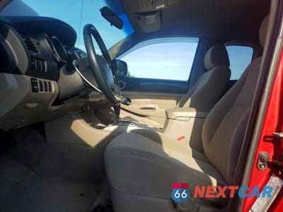 Zdjęcie 7 z 12 samochodu: 2006 TOYOTA TACOMA V6 VIN:5TEUU42N26Z228712 - miniatura
