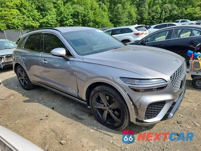 Czwarte zdjęcie samochodu z boku: 2022 GENESIS GV70 2.5T STANDARD VIN:KMUMADTB9NU053912 - miniatura