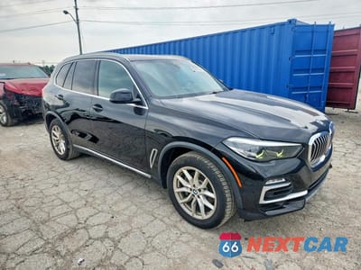 Czwarte zdjęcie samochodu z boku: 2020 BMW X5 XDRIVE40I VIN:5UXCR6C06L9C29916 - miniatura