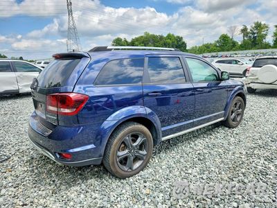 Trzecie zdjęcie samochodu z tyłu: 2019 DODGE JOURNEY CROSSROAD VIN:3C4PDDGG3KT785259 - miniatura