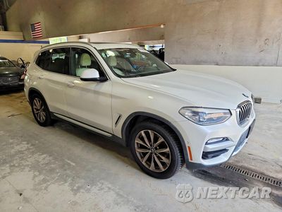 Czwarte zdjęcie samochodu z boku: 2019 BMW X3 XDRIVE30I VIN:5UXTR9C54KLP92071 - miniatura