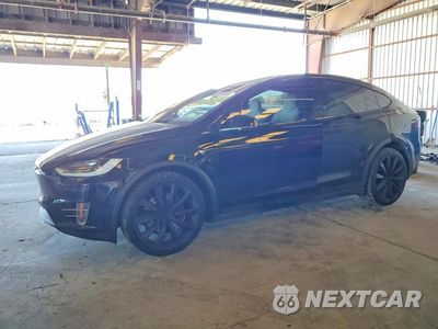 2018 TESLA MODEL X 5YJXCDE21JF126183 - główne zdjęcie licytacji z USA - miniatura