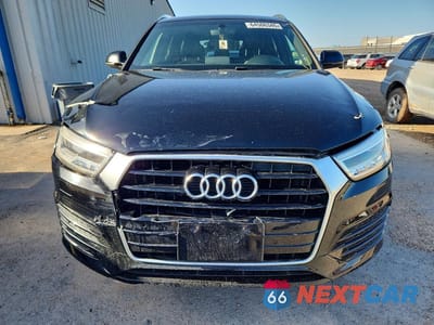 Piąte zdjęcie samochodu w środku: 2016 AUDI Q3 PRESTIGE VIN:WA1FFCFS4GR012767 - miniatura