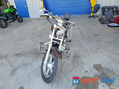Drugie zdjęcie samochodu z przodu: 2013 HARLEY-DAVIDSON XL1200 C VIN:1HD1CT326DC418205 - miniatura