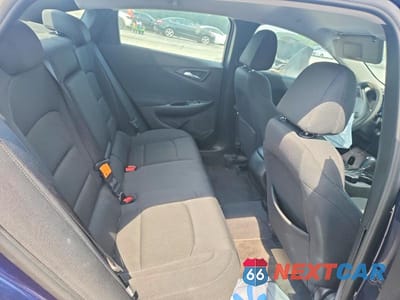 Zdjęcie 10 z 12 samochodu: 2016 CHEVROLET MALIBU LS VIN:1G1ZC5ST6GF292160 - miniatura