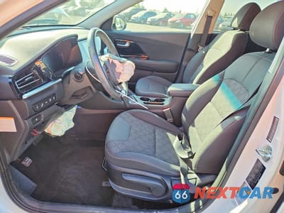 Zdjęcie 7 z 13 samochodu: 2022 KIA NIRO LXS VIN:KNDCB3LCXN5547978 - miniatura