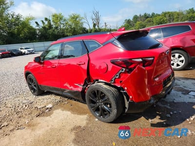 Drugie zdjęcie samochodu z przodu: 2019 CHEVROLET BLAZER RS VIN:3GNKBJRS4KS688357 - miniatura