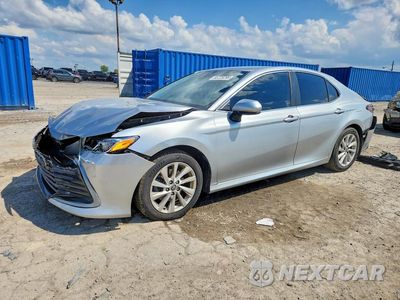 2022 TOYOTA CAMRY LE 4T1C11AK2NU647222 - główne zdjęcie licytacji z USA - miniatura