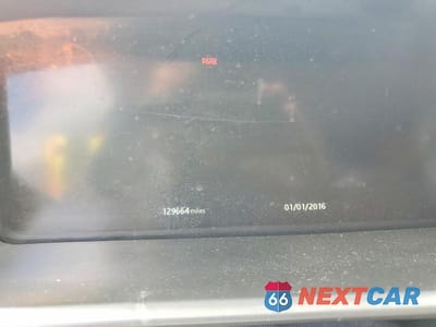 Zdjęcie 9 z 13 samochodu: 2018 LAND ROVER DISCOVERY HSE LUXURY VIN:SALRT2RV9JA075759 - miniatura