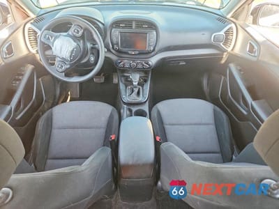 Zdjęcie 8 z 13 samochodu: 2022 KIA SOUL LX VIN:KNDJ23AU4N7814801 - miniatura