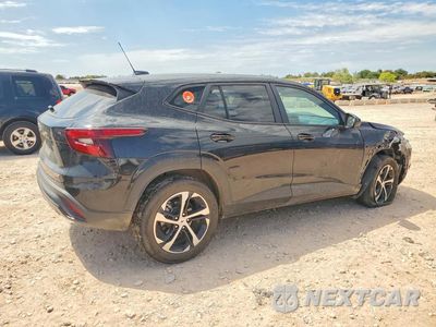 Trzecie zdjęcie samochodu z tyłu: 2024 CHEVROLET TRAX 1RS VIN:KL77LGE29RC002301 - miniatura