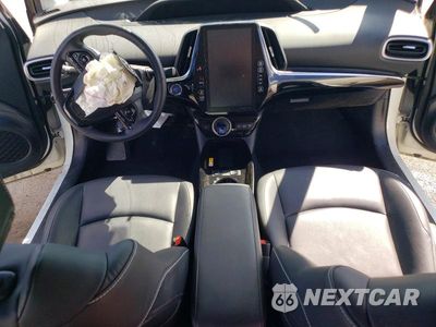 Zdjęcie 8 z 13 samochodu: 2020 TOYOTA PRIUS PRIME XLE VIN:JTDKARFP5L3143821 - miniatura