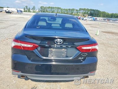 Zdjęcie 6 z 12 samochodu: 2018 TOYOTA CAMRY XLE V6 VIN:4T1BZ1HK4JU004195 - miniatura