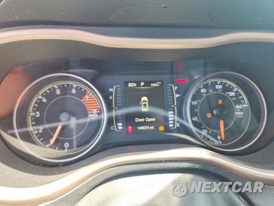 Zdjęcie 9 z 12 samochodu: 2017 JEEP CHEROKEE LATITUDE VIN:1C4PJMCSXHW546300 - miniatura